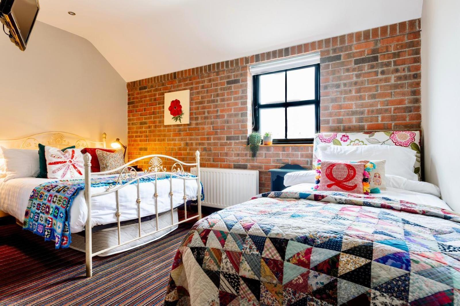 Lisnacurran Bed & Breakfast Хилсбъро Стая снимка