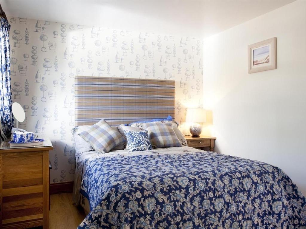 Lisnacurran Bed & Breakfast Хилсбъро Екстериор снимка